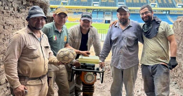 los-hallazgos-arqueologicos-de-los-obreros-que-remodelan-la-cancha-de-rosario-central:-«pura-historia»