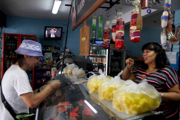 ser-pobre-es-mas-caro:-la-inflacion-en-comercios-del-conurbano-bonaerense