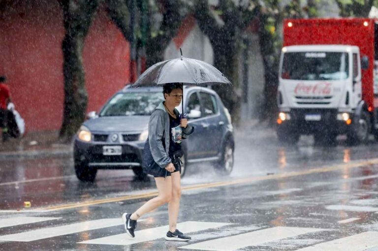 temporal-en-buenos-aires,-en-vivo:-noticias-del-alerta-meteorologico-de-hoy