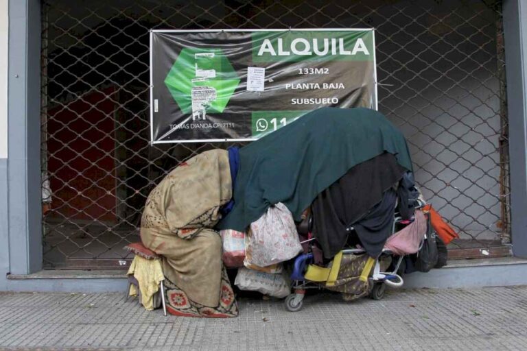 crecio-la-cantidad-de-pobres-a-fines-de-2023-pero-sobre-todo-la-de-indigentes