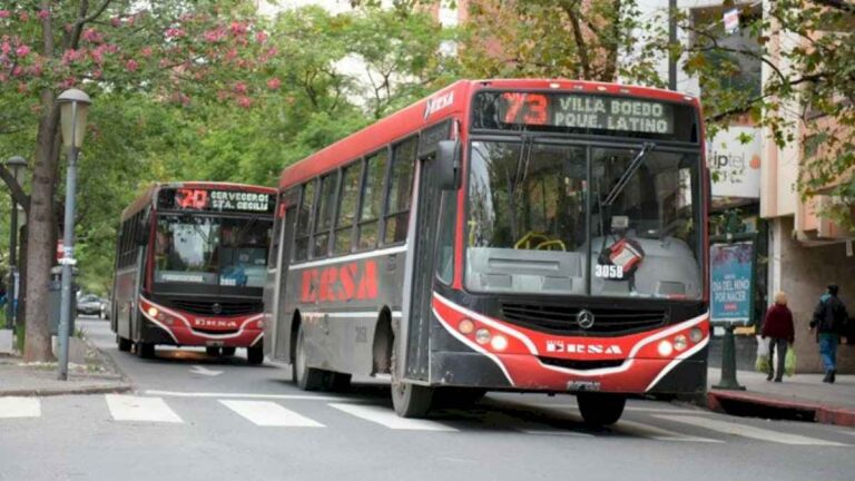 paro-de-colectivos-de-este-5-de-marzo:-horario,-lineas-afectadas-y-hasta-cuando-sera-la-medida