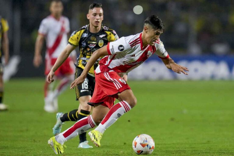 deportivo-tachira-–-river,-en-vivo,-por-la-copa-libertadores