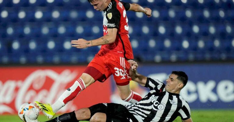 mastantuono-rescato-a-river-en-paraguay:-el-‘millonario’-mas-joven-en-convertir-y-el-cuarto-en-la-historia-de-la-copa-libertadores