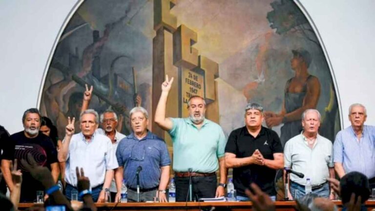 la-cgt-celebro-el-fallo-de-la-justicia-que-prohibe-cobrar-ganancias-a-docentes