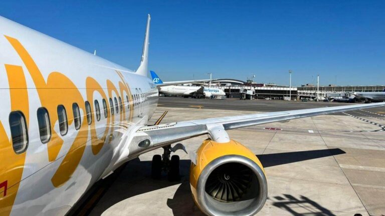 Más problemas para Flybondi: ahora casi deja sin viaje de egresados a un grupo de estudiantes