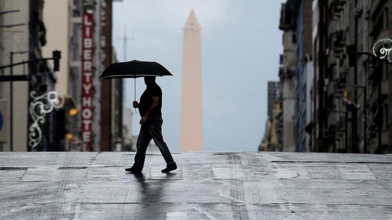 Cambió el pronóstico: hasta cuándo siguen las lluvias y tormentas en Buenos Aires