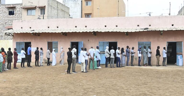 El partido gobernante de Senegal obtiene cerca del 80% de los escaños en el Parlamento