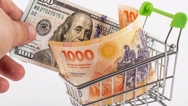 Dólar, inflación y FMI: las variables que seguirá de cerca la city en febrero
