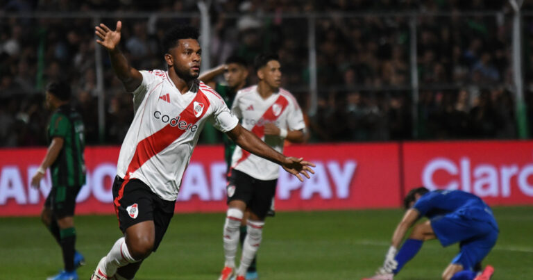 Borja, del nuevo gol desde el banco hasta una advertencia: «Si hay penal otra vez, lo cojo»