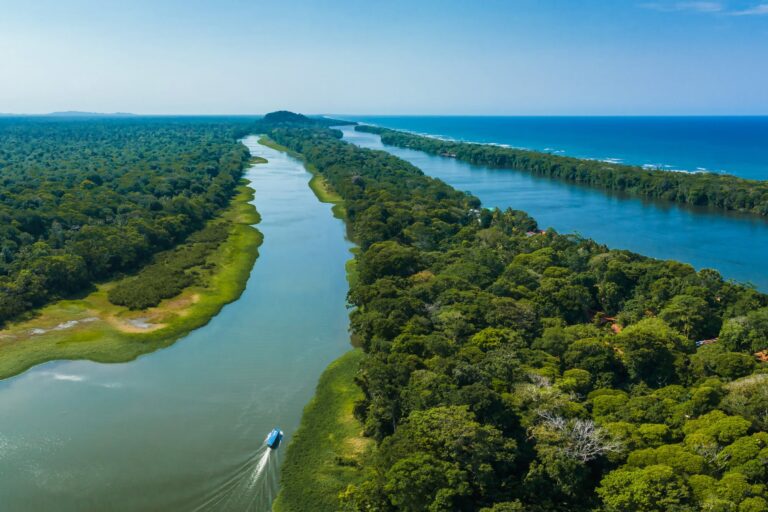 La Venecia costarricence, uno de los destinos más inesperados de Centroamérica