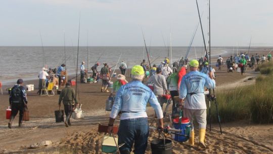 3 jornadas a puro pique con las mejores cañas en San Clemente del Tuyú
