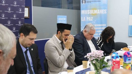 Chispa argentina de esperanza: el abrazo de Ramadán, Pésaj y Pascua