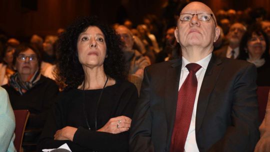 La Academia Nacional de Periodismo premió a Leila Guerriero y Jorge Fernández Díaz
