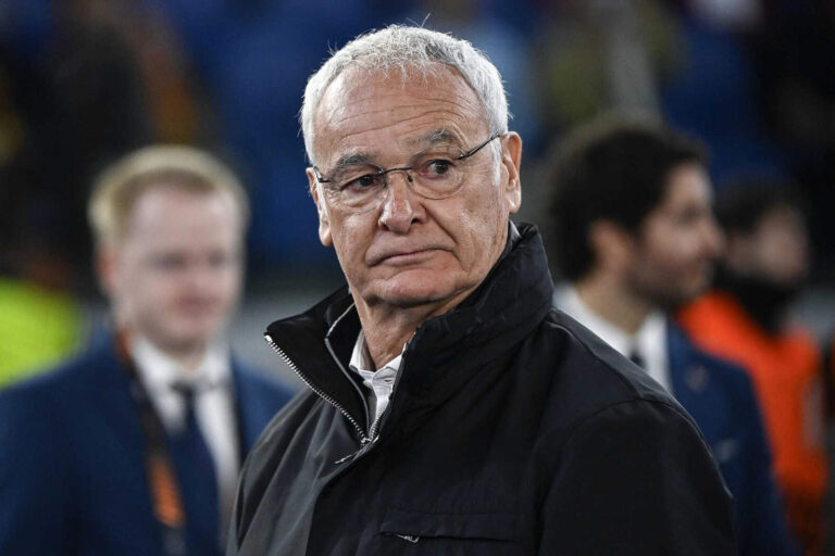Claudio Ranieri rechazó dirigir a Italia y seguirá como asesor en la Roma