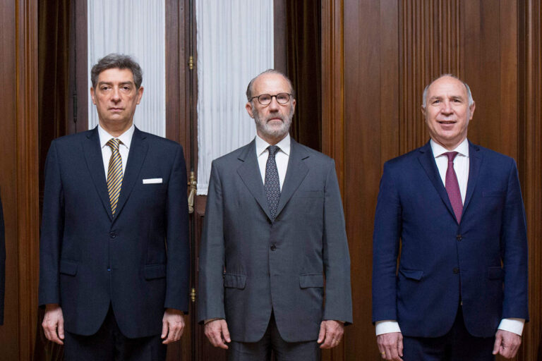 Rosatti, Rosenkrantz y Lorenzettiya entregaron sus votos para el fallo contra CFK