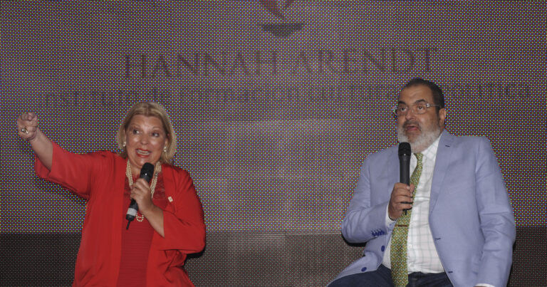 Elisa Carrió recordó a Jorge Lanata tras la condena a Cristina Kirchner: «Hoy me hace falta Jorge»