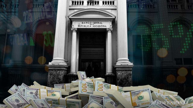 El gran temor del mercado: que el plan de acumular dólares vendiendo bonos salga demasiado caro