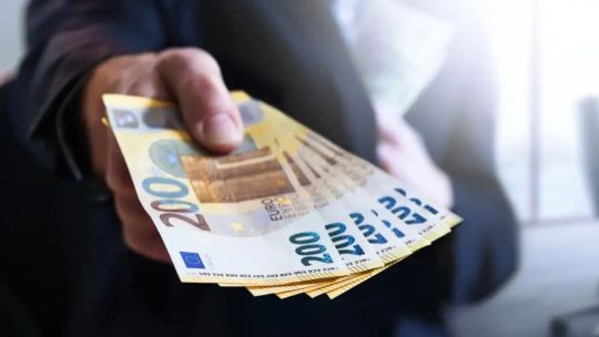 A cuánto cerró el euro blue hoy, jueves 19 de junio de 2025