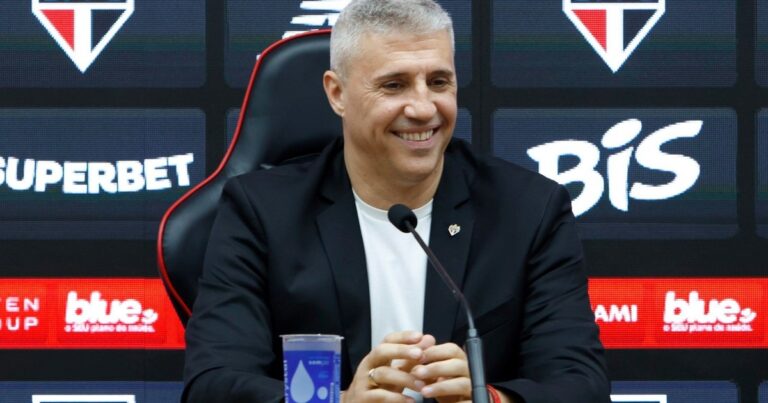Hernán Crespo fue presentado como nuevo DT de San Pablo: «Sé que hay problemas, vine para ganar»