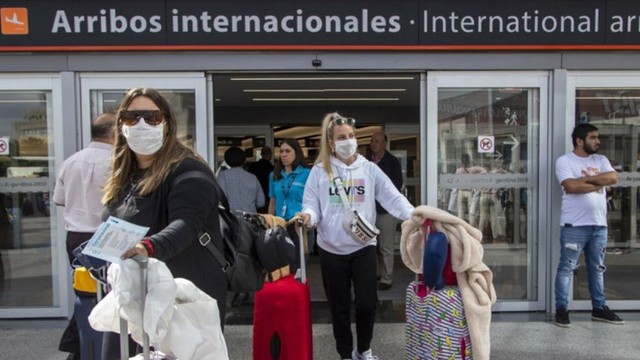 Presentaron un plan para convencer a argentinos que vuelvan al país