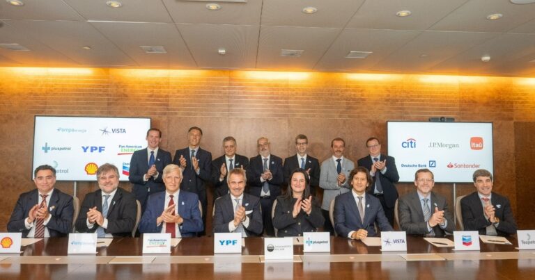 YPF consigue el mayor préstamo para infraestructura de la historia argentina:en qué lo usará?