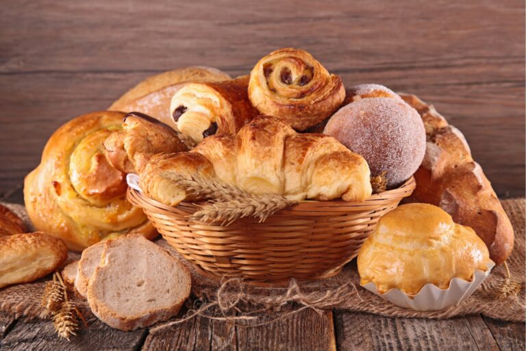 El drama de los panaderos bonaerenses que analizan dejar de elaborar facturas: No hay ventas