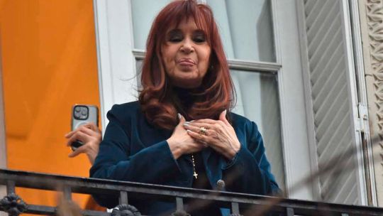 Cristina Kirchner busca que la Corte Suprema le saque la tobillera