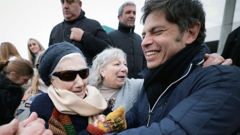 Axel Kicillof llama a poner un «freno en las urnas» al Gobierno de Javier Milei