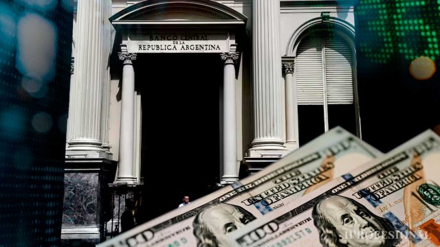 Reservas, el otro frente abierto del Gobierno: la advertencia de un banco internacional y el plan de Caputo