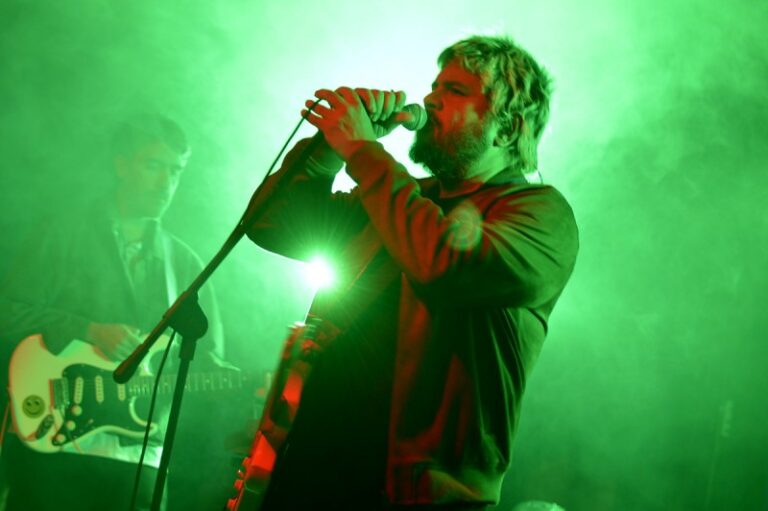 Santiago Motorizado presentó «El Retorno» en el Espacio Arizu de Godoy Cruz