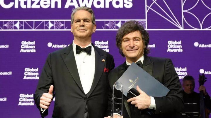 Cómo fue el «rulo» de Scott Bessent con el que ganó U$S 70 millones a costa del país