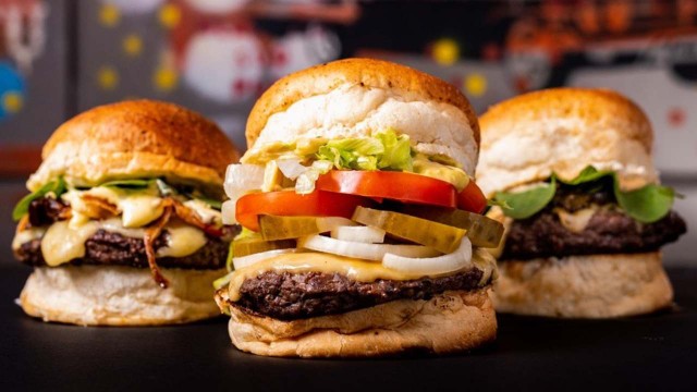 La Jugada de dueños de la cadena que popularizó la hamburguesa de entraña para salir de la quiebra