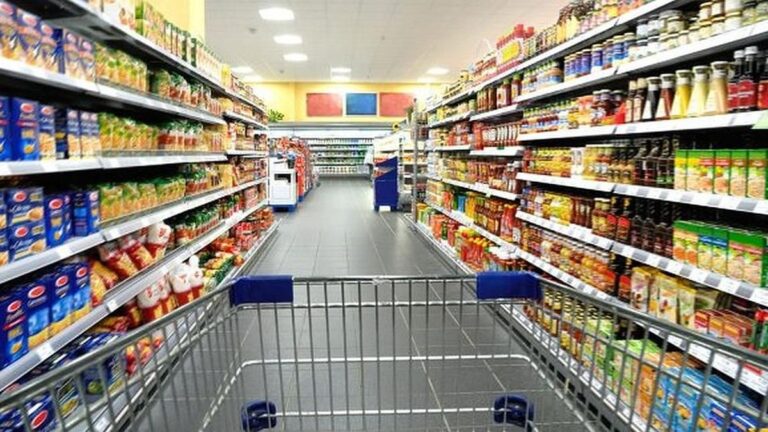 El índice de confianza del consumidor cayó 1,1% en diciembre