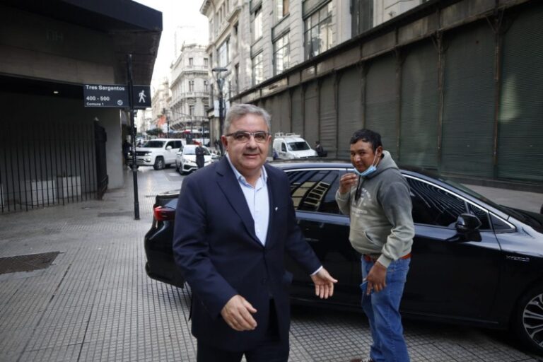 Tras su apoyo al Presupuesto, Milei le dio a Jalil el control de una minera