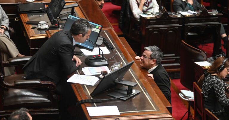 Extraordinarias: Milei no incluyó el DNU de la SIDE y se reabre la discusión sobre si el Congreso puede tratarlo