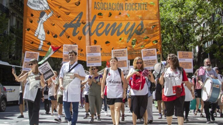 Debate en Ademys. Que la marcha unitaria no oculte las denuncias a la Triple A y la complicidad de la burocracia sindical con Milei