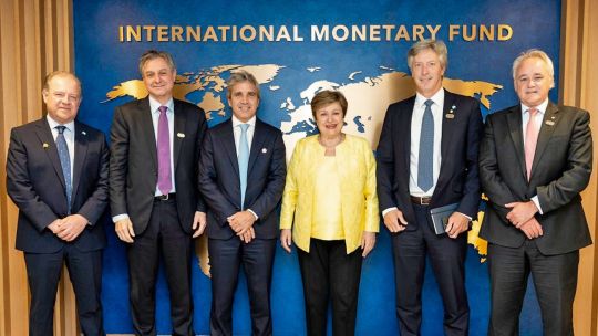 El ministro de Economía Luis Caputo durante su participación en las Reuniones de Primavera del FMI en Washington.