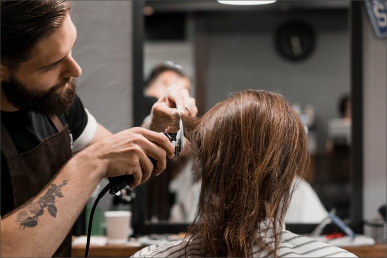 Gráfico ilustrativo sobre la reducción del Impuesto a los Ingresos Brutos para trabajadores independientes en la Ciudad de Buenos Aires.