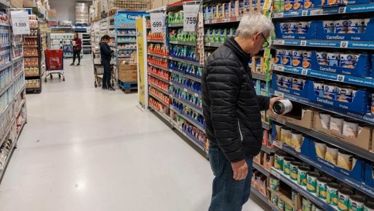 Gráfico ilustrativo de la concentración de empresas en el mercado de consumo masivo argentino.