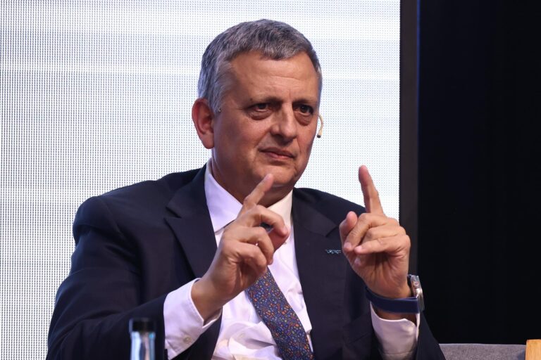 Horacio Marín, presidente de YPF, durante su exposición en ExpoEfi