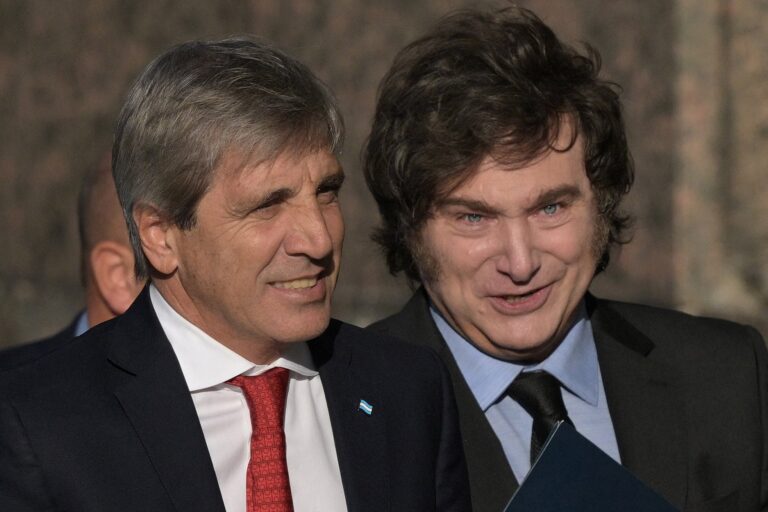 Presidente Javier Milei durante una conferencia de prensa.