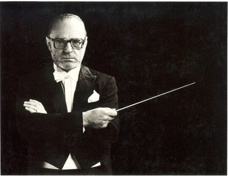 Retrato del director de orquesta Michael Gielen.