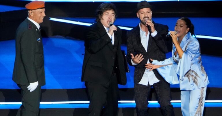 El presidente Javier Milei y el primer ministro israelí Benjamin Netanyahu durante una conferencia de prensa.