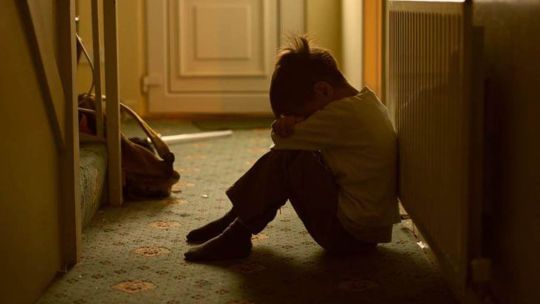 Campaña del Ministerio Público Tutelar contra el maltrato infantil