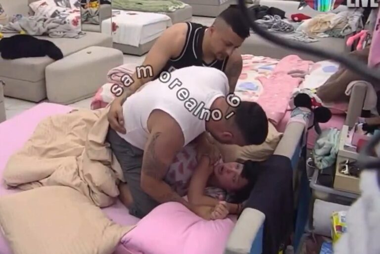 Imagen de seguridad del reality Elita 9 mostrando el momento de la agresión