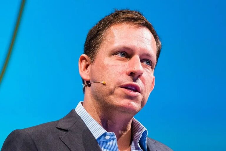Peter Thiel en evento tecnológico