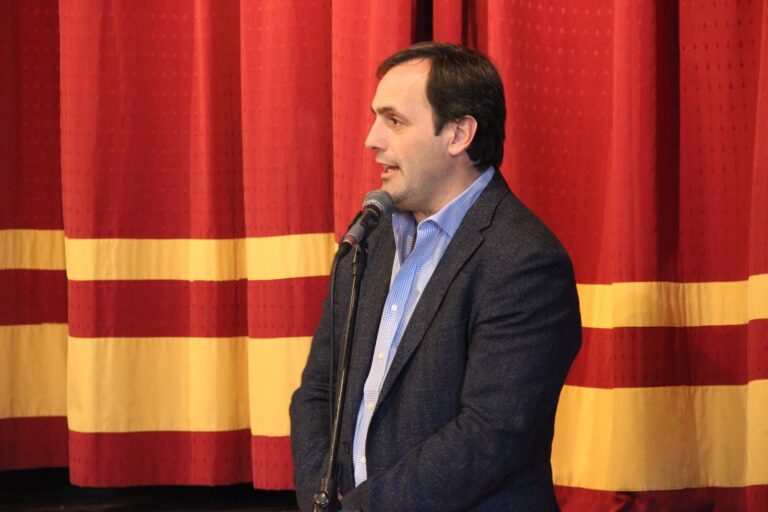 Matías Rappallini, intendente de Maipú procesado por retención de DNI.