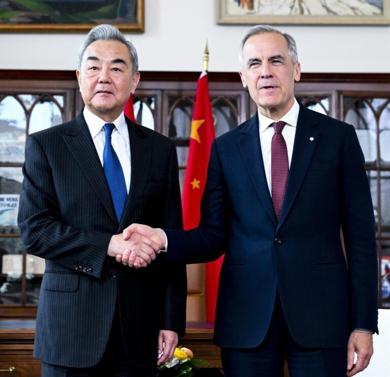 Reunión entre Wang Yi y Mark Carney en Ottawa