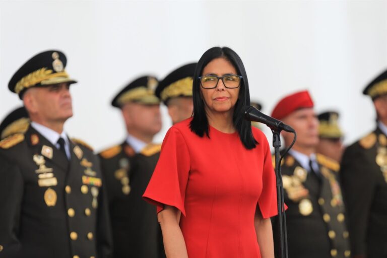 Delcy Rodríguez durante anuncio sobre excarcelaciones en Venezuela