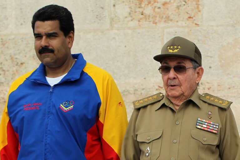 Raúl Castro en un acto oficial